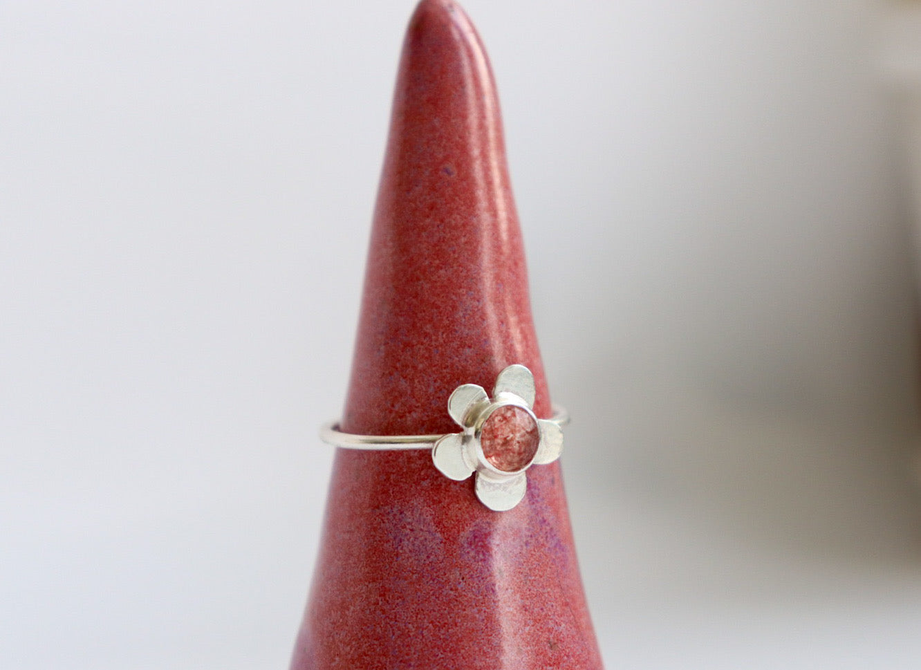 Strawberry Quartz Flower Ring