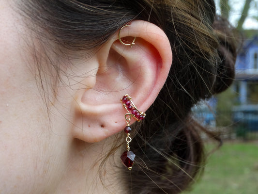 Rue Cuff: Garnet