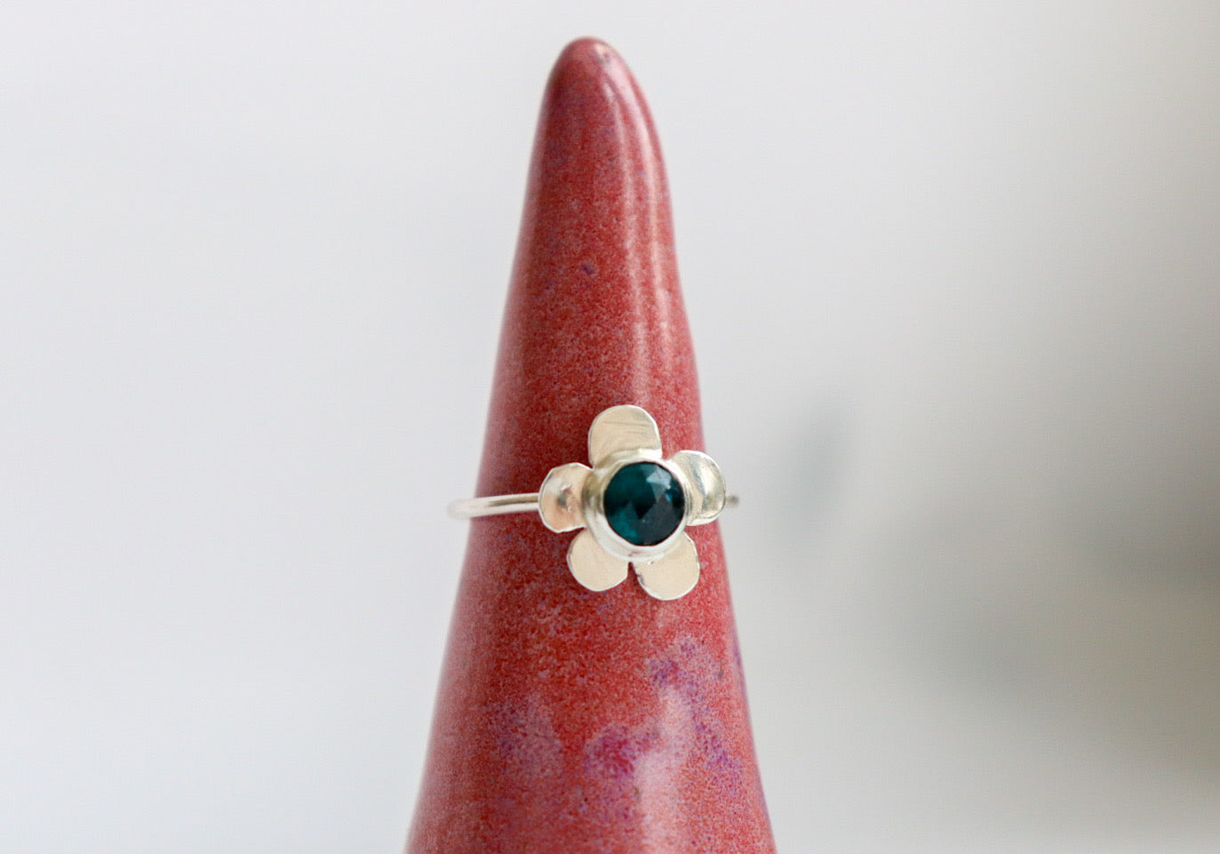 Dark Blue Kyanite Flower Ring
